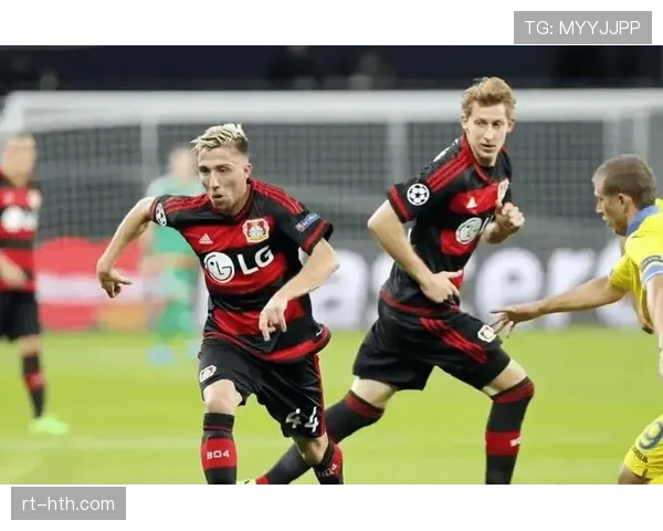 勒沃库森1-1战平法兰克福，联赛连胜纪录终结但继续保持不败